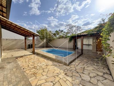 Casa para Locao, em Caldas Novas, bairro Do Turista 2 Etapa, 3 dormitrios, 3 banheiros, 1 sute, 4 vagas