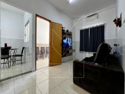 Casa para Venda, em Caldas Novas, bairro Lagoa Quente, 3 dormitrios, 2 banheiros, 1 sute