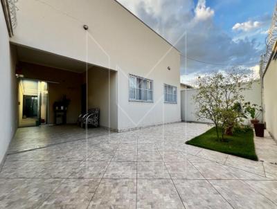 Casa para Venda, em Caldas Novas, bairro Jardim Serrano, 3 dormitrios, 4 banheiros, 2 sutes, 2 vagas