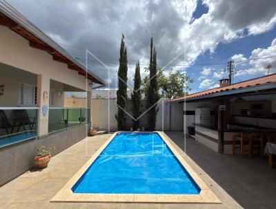 Casa para Loca��o, em Caldas Novas, bairro Est�ncia Itagua�, 7 dormit�rios, 6 banheiros, 4 su�tes, 3 vagas