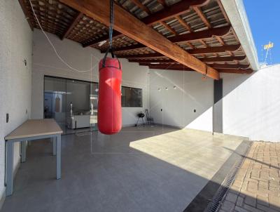 Casa para Venda, em Caldas Novas, bairro Caldas do Oeste, 2 dormit�rios, 1 banheiro, 1 su�te, 3 vagas
