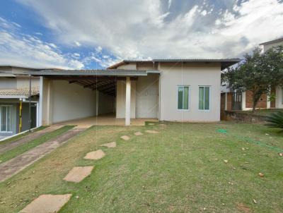 Casa em Condom�nio para Venda, em Caldas Novas, bairro Condom�nio Palavra da Vida, 3 dormit�rios, 3 banheiros, 2 su�tes, 5 vagas
